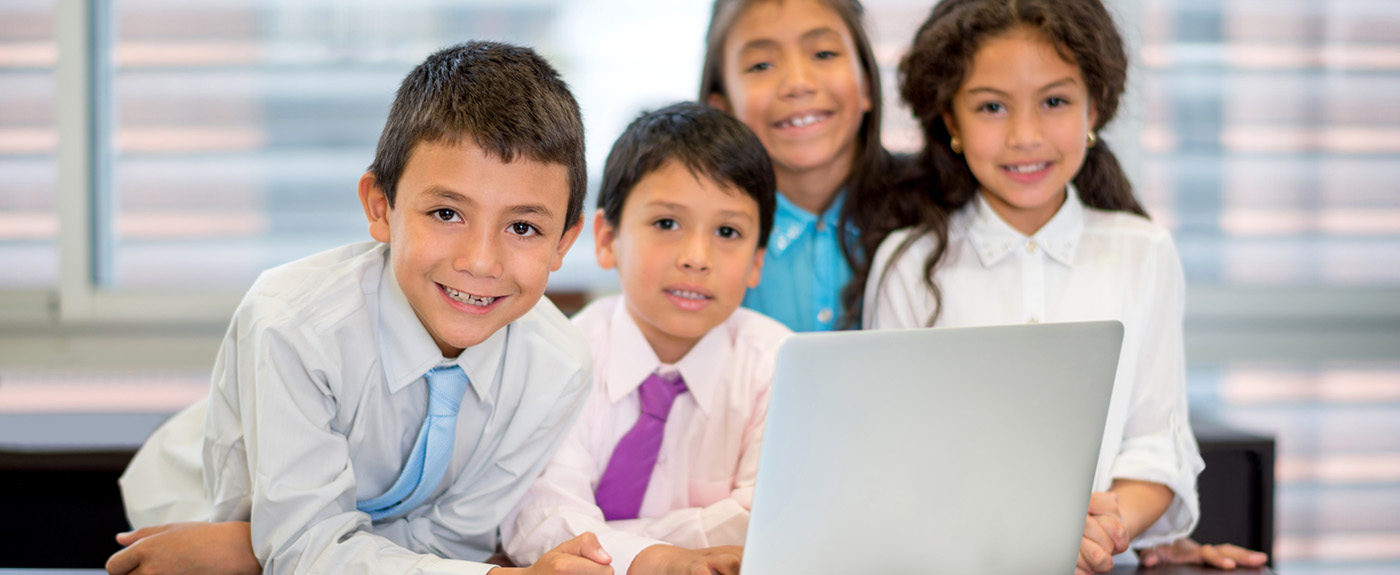 Group of business kids at the office working online